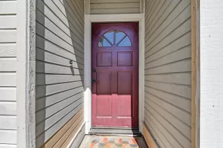 Photo #1: 225040143 Listing