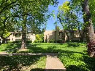 Photo #4: 225041217 Listing 