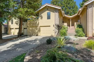 Photo #1: 225042003 Listing