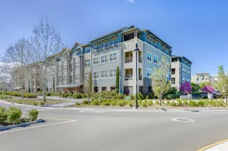 Photo #2: 225042516 Listing