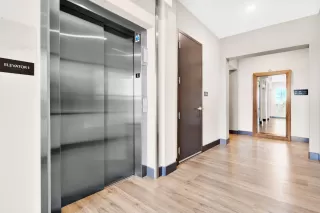 Photo #4: 225042516 Listing