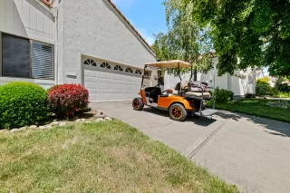 Photo #1: 225042950 Listing 