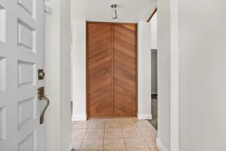 Photo #6: 225042950 Listing 