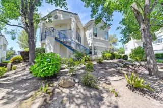 Photo #1: 225043106 Listing 