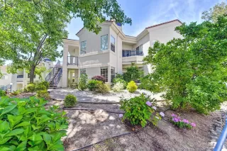 Photo #2: 225043106 Listing 