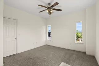 Photo #5: 225043369 Listing 