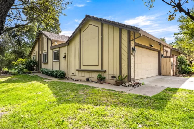 MLS: 225043503 Condo For Sale