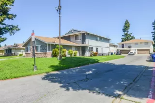 Photo #2: 225043654 Listing 