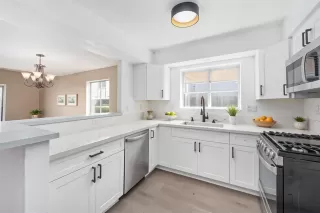 More Details about MLS # 225044385 : 505 SAMUEL WAY