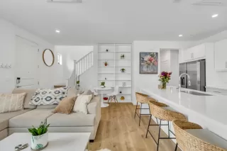 Photo #4: 225044506 Listing