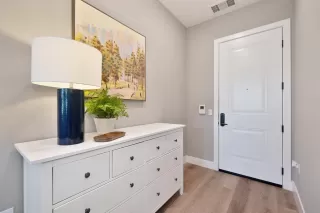 Photo #2: 225044513 Listing 