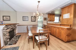 Photo #6: 225046639 Listing 