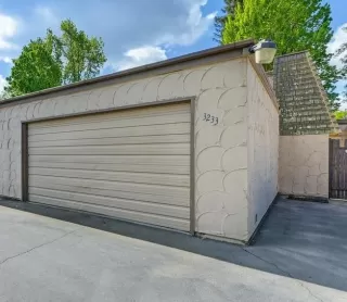 Photo #3: 225046651 Listing 