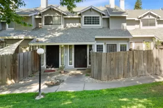 More Details about MLS # 225046978 : 7640 LILY MAR