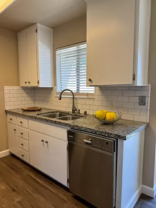 Photo #3: 225046993 Listing 