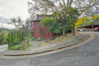 Photo #1: 225047212 Listing