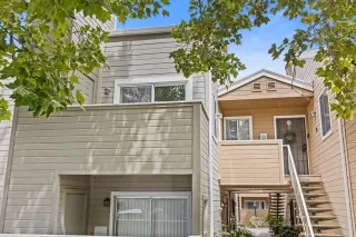 Photo #3: 225047499 Listing