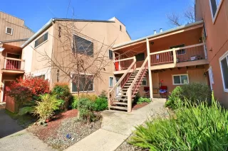 Photo #6: 225047763 Listing 