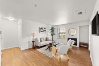 Photo #5: 225048270 Listing 