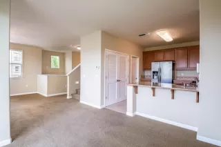 Photo #2: 225049169 Listing 