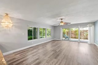 Photo #1: 225050108 Listing 