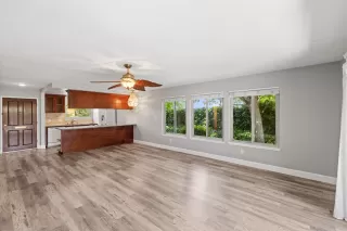 Photo #4: 225050108 Listing 