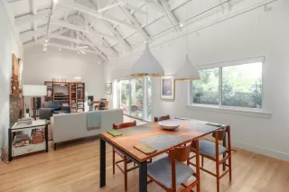 Photo #3: 225050816 Listing 