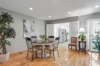 Photo #5: 225050822 Listing 