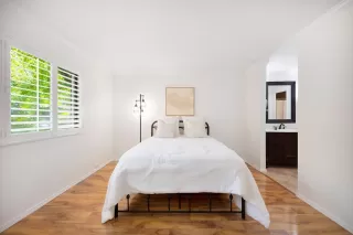 Photo #3: 225051785 Listing 