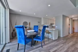 Photo #5: 225052561 Listing