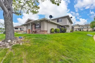 Photo #4: 225053109 Listing