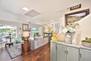 Photo #4: 225054009 Listing 