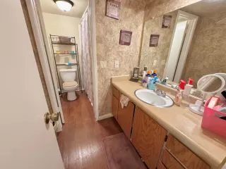 Photo #6: 225054032 Listing