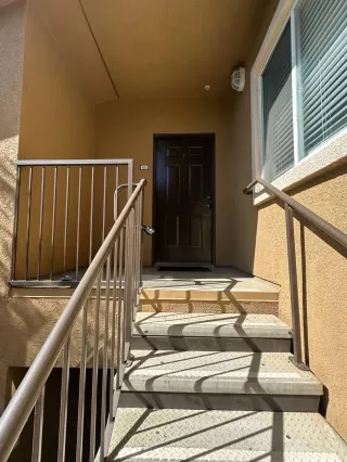 Photo #2: 225055476 Listing