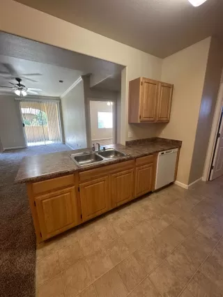 Photo #6: 225055530 Listing 