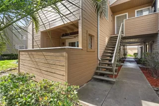 Photo #3: 225055587 Listing 