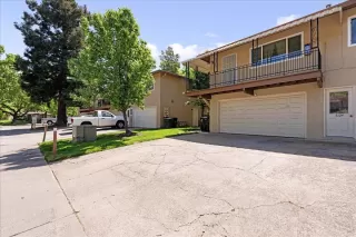 Photo #4: 225055774 Listing 