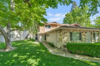 Photo #2: 225056338 Listing 