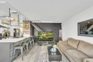 Photo #6: 225056338 Listing 