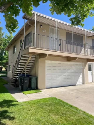 Photo #1: 225056629 Listing