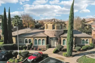 More Details about MLS # 225056773 : 1900 DANBROOK DR #521