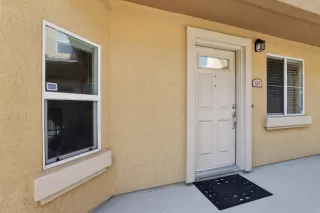 Photo #2: 225056773 Listing 