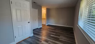 Photo #4: 225056827 Listing