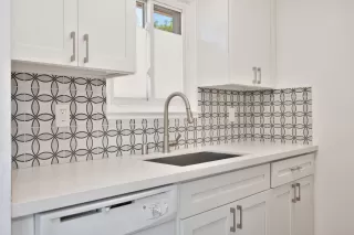 Photo #3: 225057177 Listing 