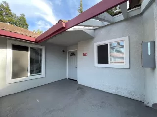 Photo #1: 225057347 Listing 