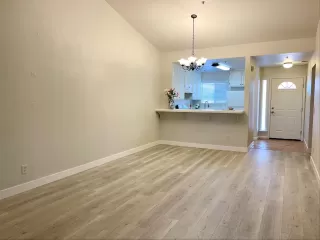 Photo #2: 225057347 Listing 