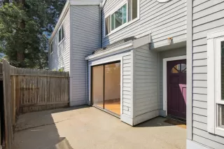 Photo #1: 225057692 Listing