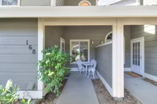 Photo #2: 225057807 Listing 