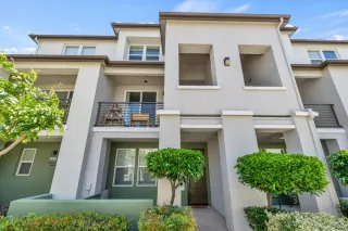 More Details about MLS # 225058372 : 3026 ENCHANTED WALK #26