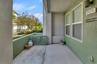 Photo #2: 225058372 Listing